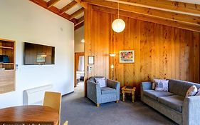 Unit 10 Kaiteri Apartments And Holiday Homes